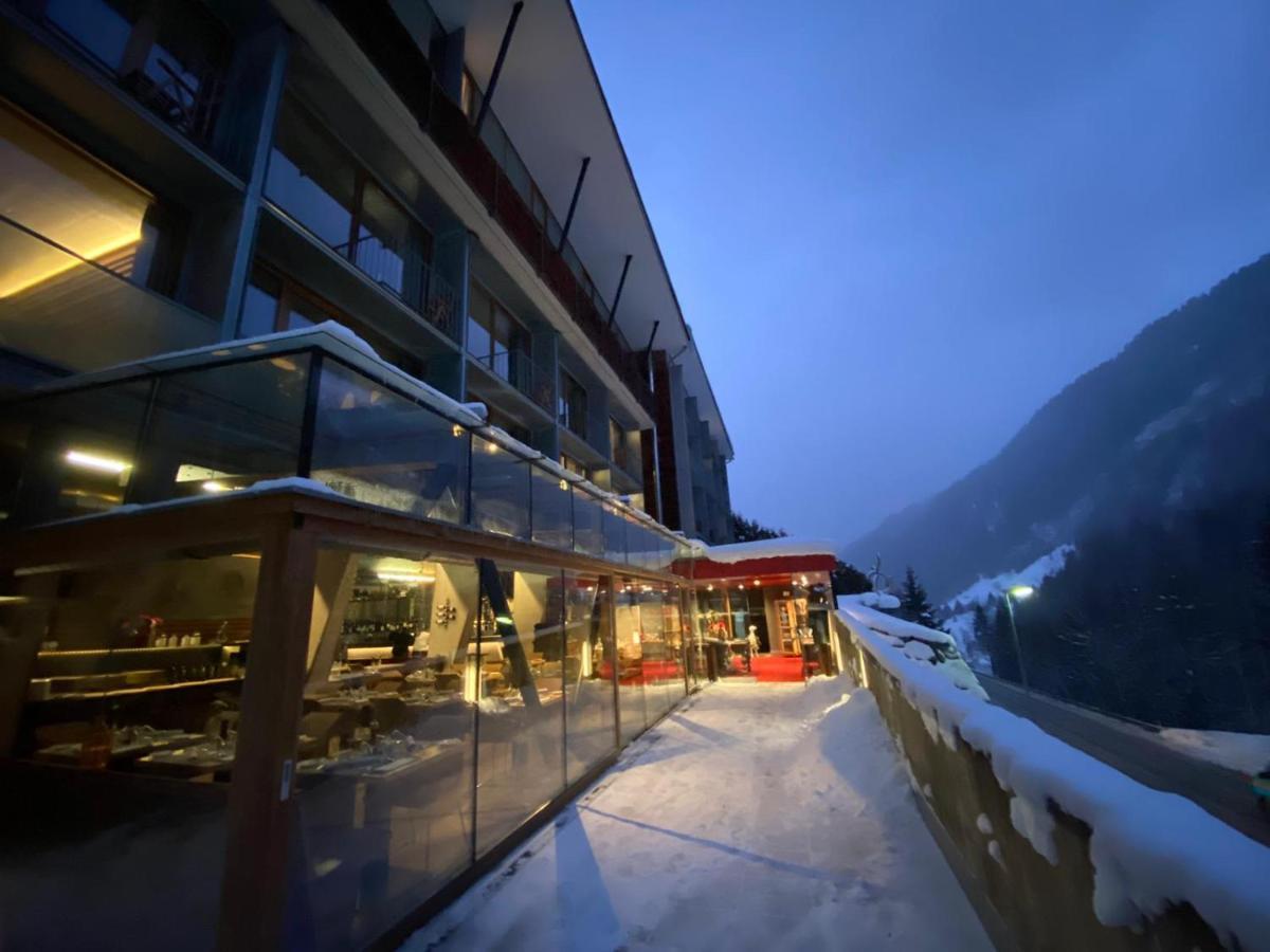 "Quality Hosts Arlberg" Hotel Lux Alpinae Sankt Anton am Arlberg Ngoại thất bức ảnh